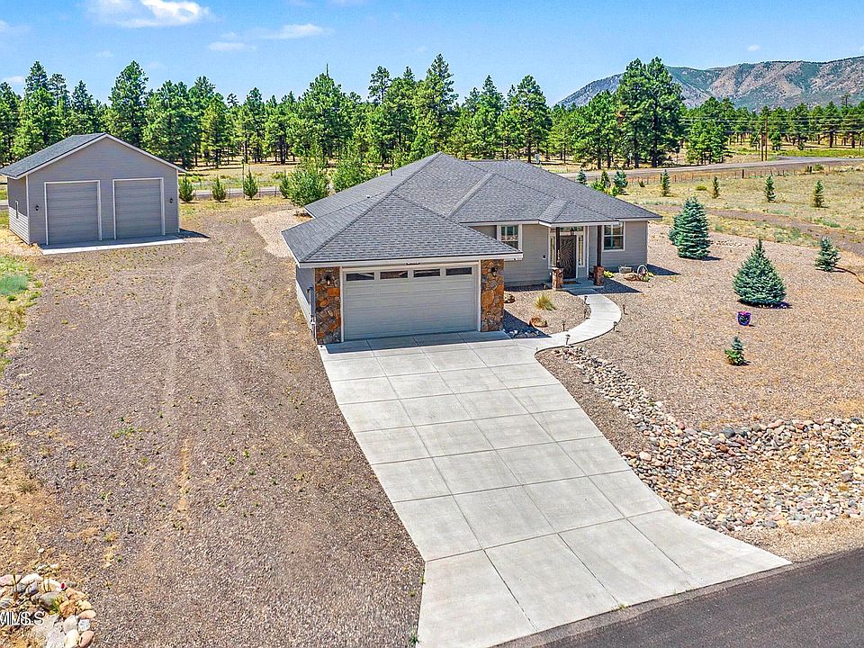 1st image of 10290 Lundin Road