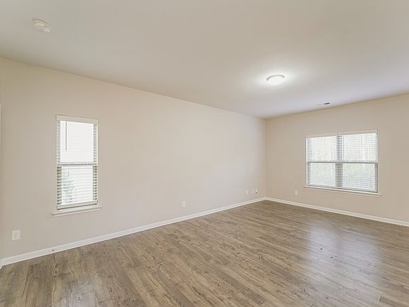 5th image of 4323 Drifter Dr