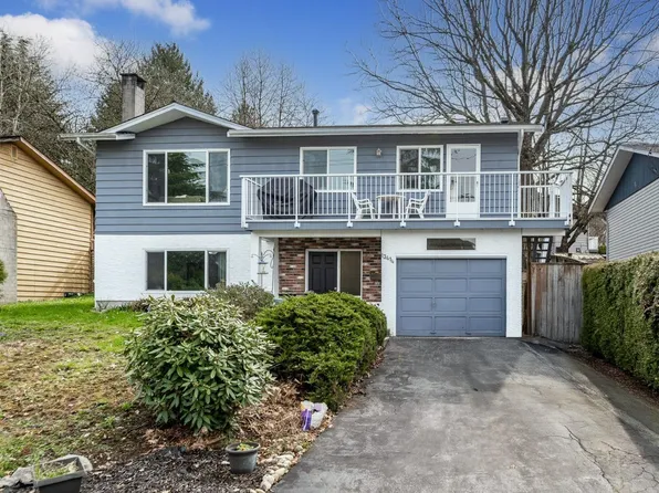 13414 113th Ave, Surrey, BC V3R 2H6