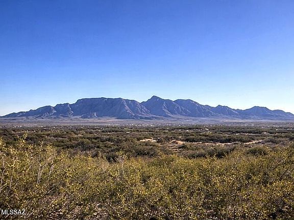 3rd image of N Cascabel Rd