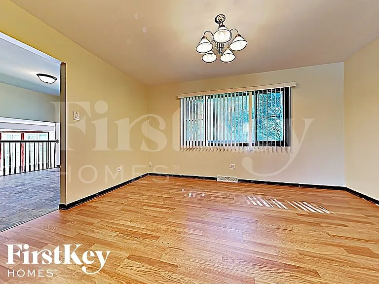 22600 Amy Dr — Photo 4