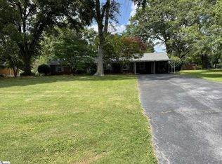 124 Golden Grove Cir, Piedmont, SC 29673