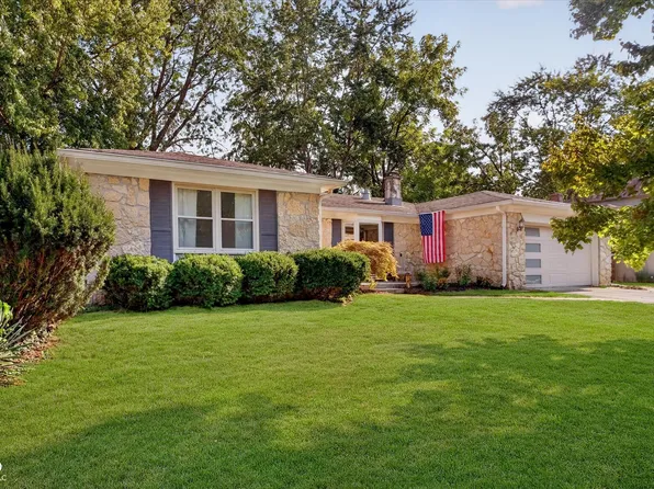 709 Elmwood Cir, Noblesville, IN 46062