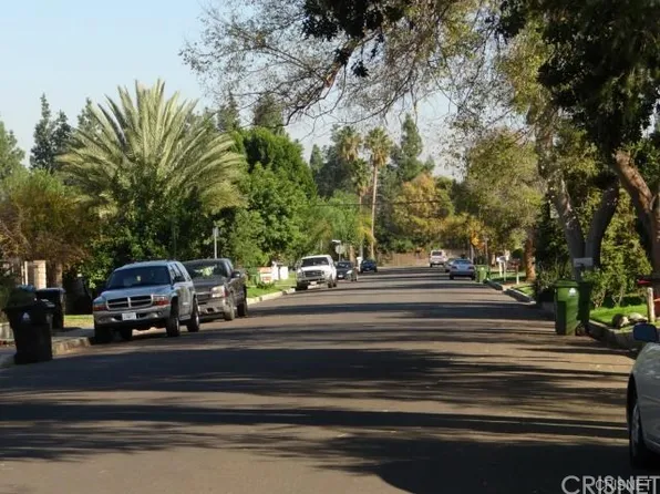 15759 Romar St, North Hills, CA 91343