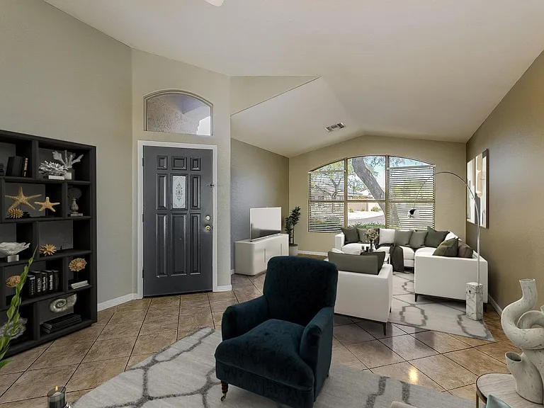 4363 E Lone Cactus Dr — Photo 4