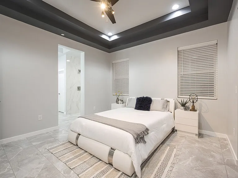 4359 Capistrano Ave — Photo 12