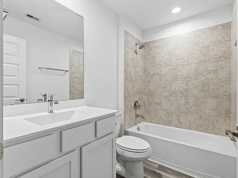 31514 Avebury Lake Ln — Photo 12