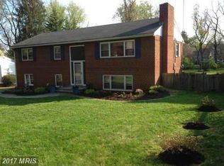 617 Frederick St SW, Vienna, VA 22180