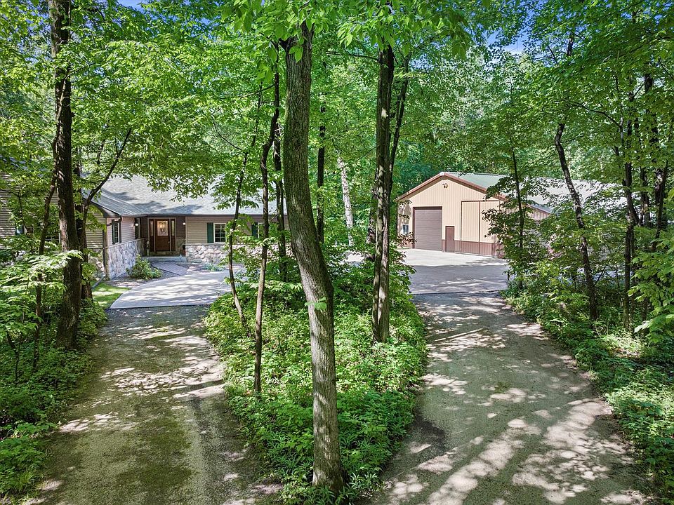 Bell⋈ *。 N6461 Ziebell ROAD, Jefferson, WI 53549 | Zillow