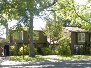 211 Academy Pl, Medford, OR 97504