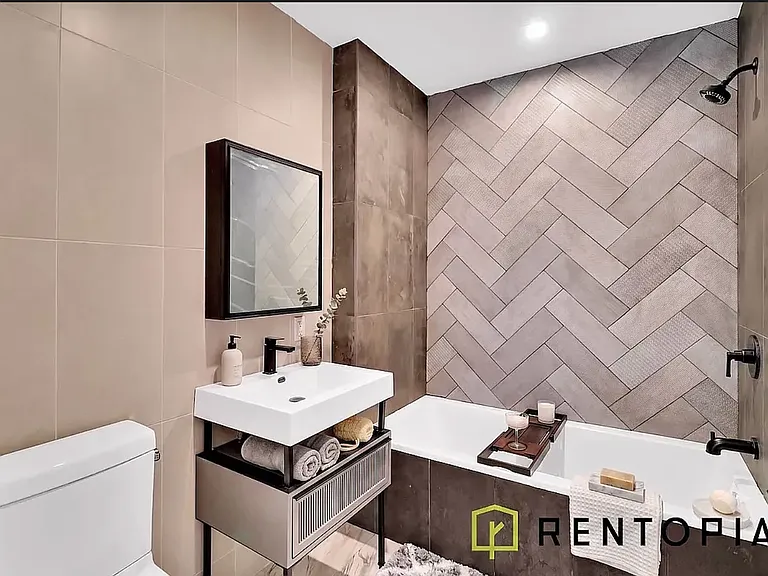 5 Withers St #6F — Photo 6