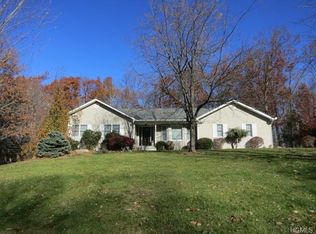 6 Lori Ct, Spring Valley, NY 10977