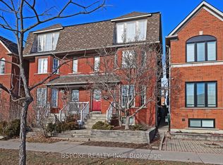 2066 Saint Clair Ave W, Toronto, ON M6N 5B9