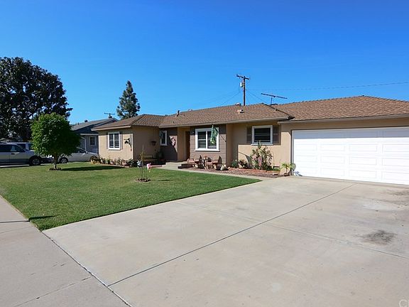 2nd image of 221 S Heathdale Ave