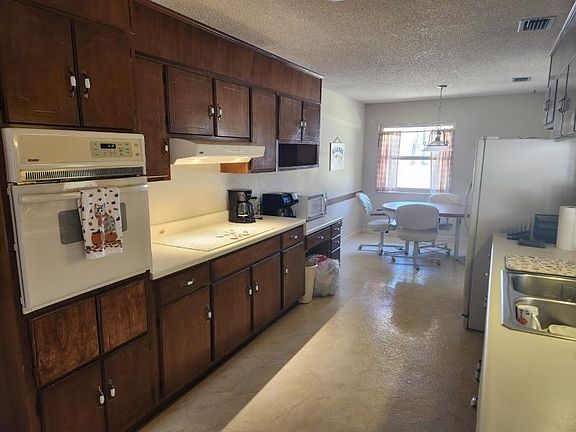 4th image of 9535 Alton Wentworth Rd