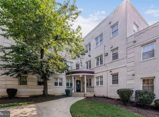 3876 9th St SE APT 301, Washington, DC 20032