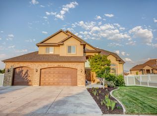 11942 S Scenic Acres Dr, Riverton, UT 84096