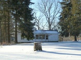 7870 Hunter Rd, Bath, MI 48808