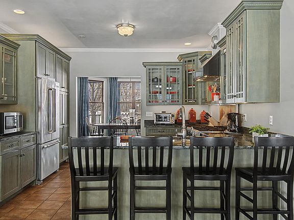 4th image of 4517 Oak Hill Road