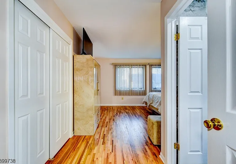 6 Hansen Pl #6 — Photo 29