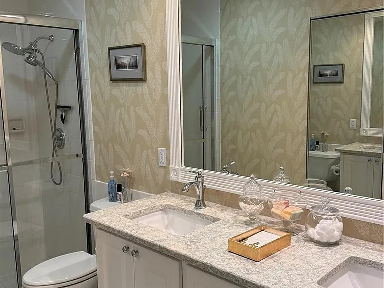 10744 SW Elsinore Dr — Photo 5
