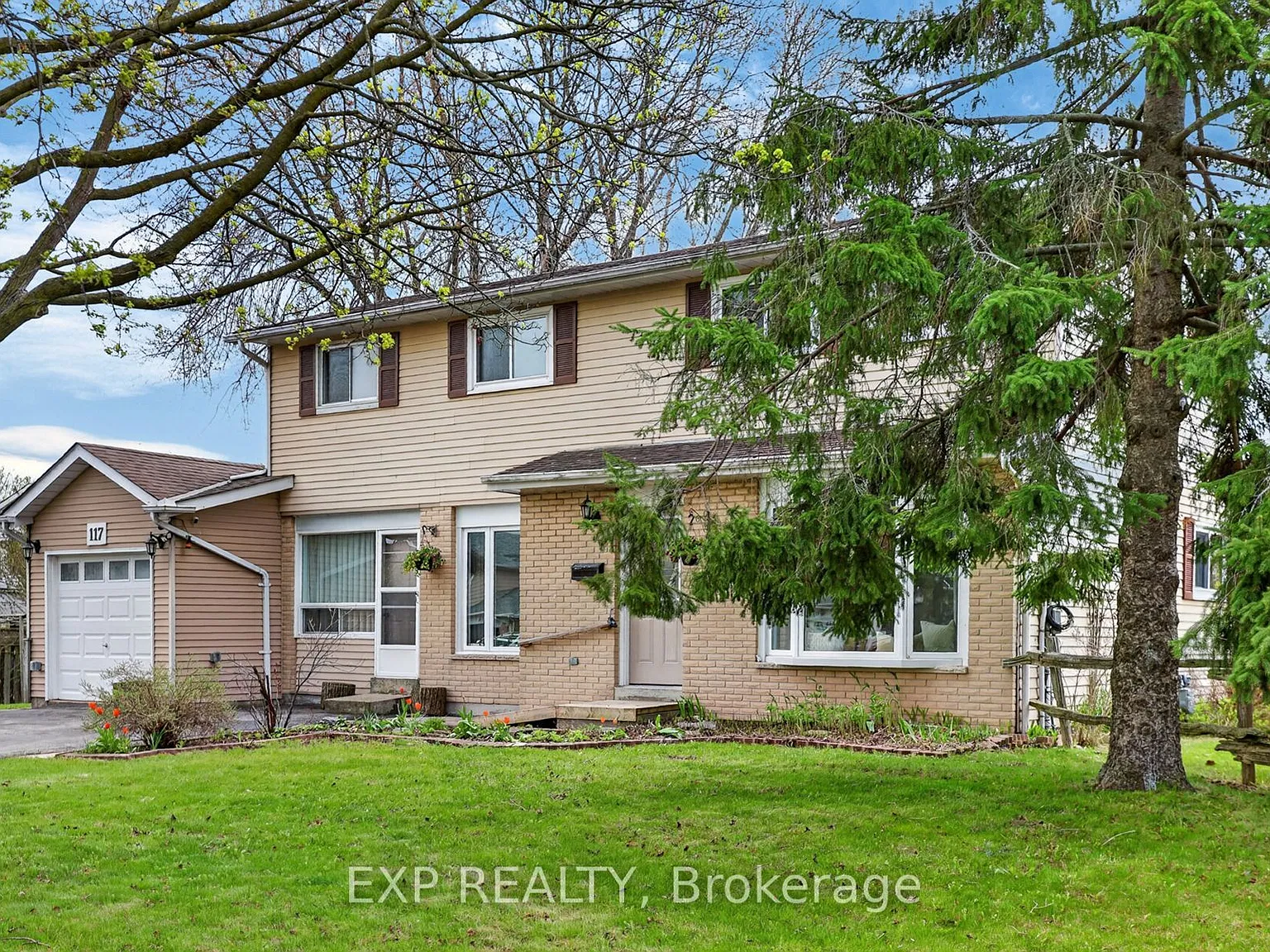 3 bed, $2,995 — Photo 3