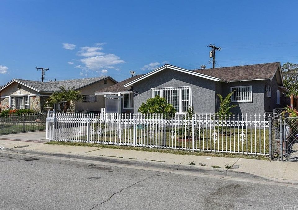 1st image of 14847 Sierra Way