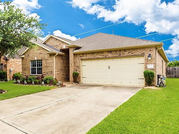 2nd image of 25726 Chapman Falls Dr