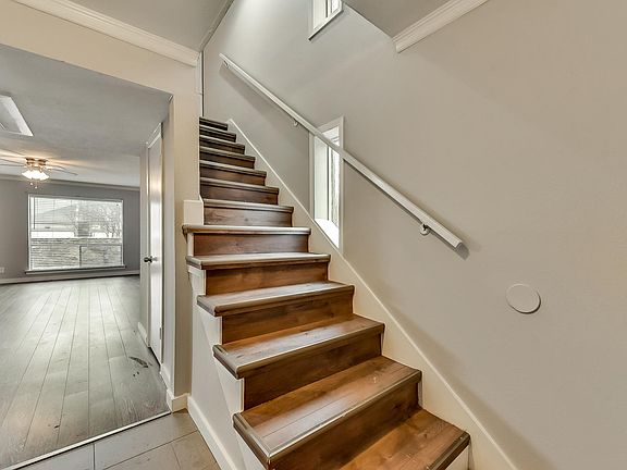 2nd image of 4330 Bowser Ave APT 105