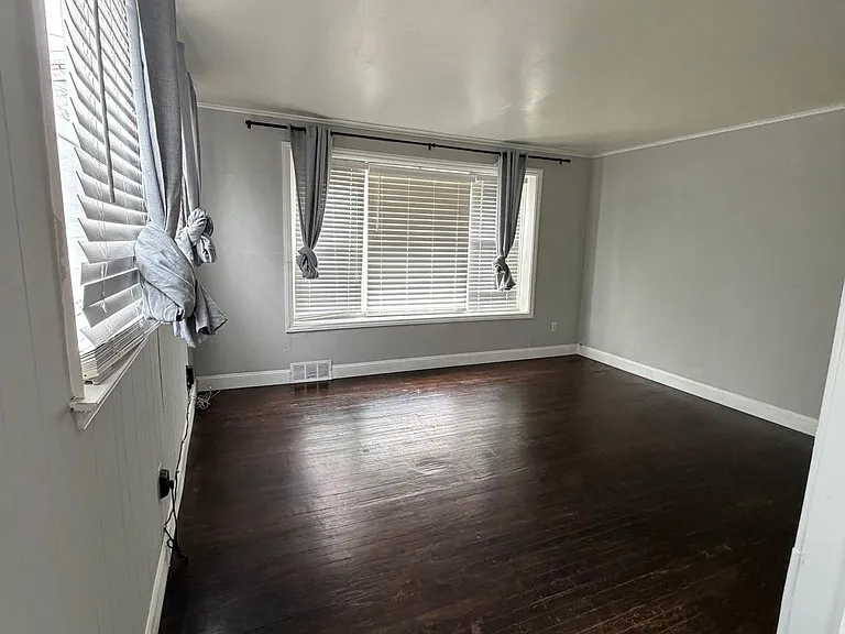 6609 Patterson St — Photo 15