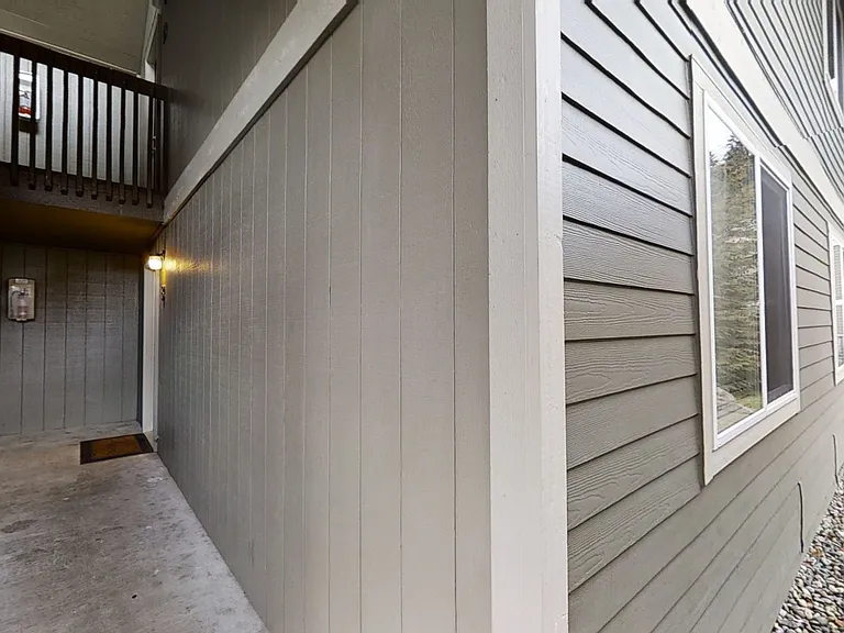 15915 52ND ST E — Photo 2