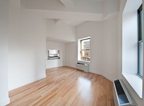 2nd image of 99 John St Penthouse 4