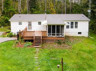 5273 English Rd, Clifford, MI 48727