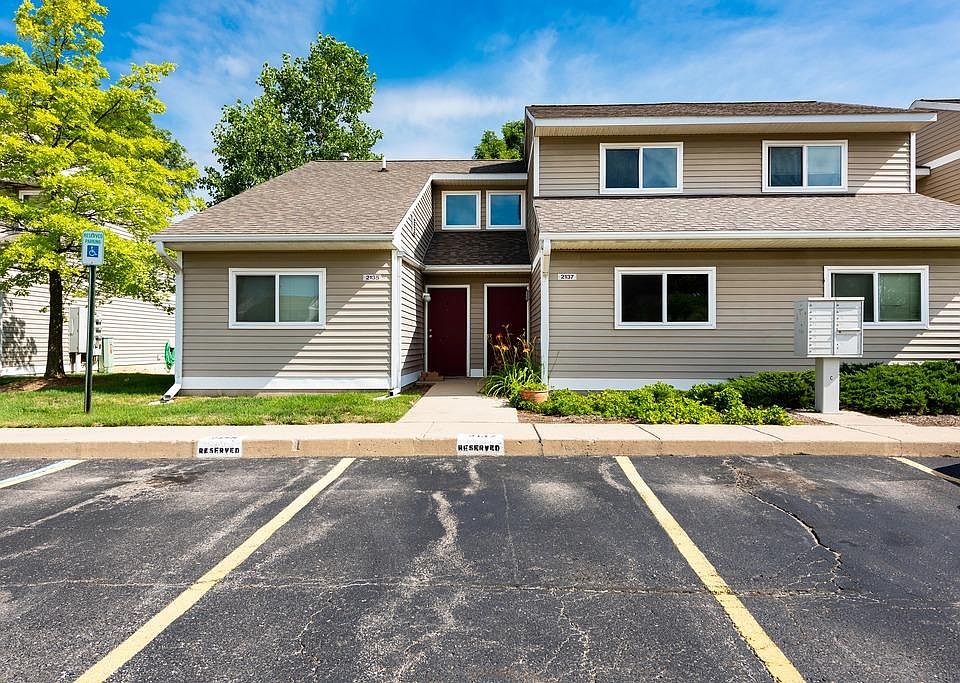 1st image of 2137 Stone School Cir