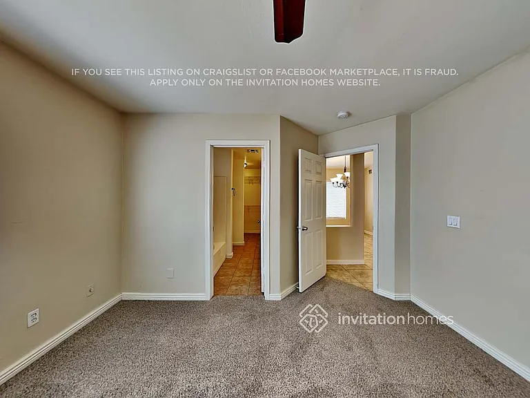 11989 W Almeria Rd — Photo 9