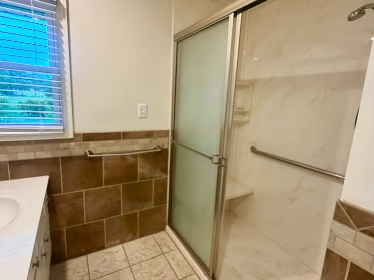12681 N 1025 E — Photo 13