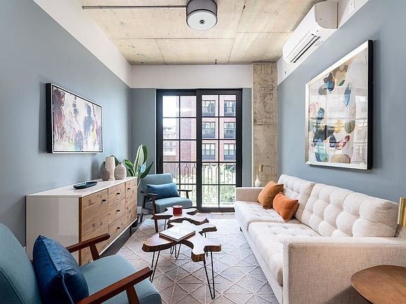 4th image of 187 Kent Ave #434