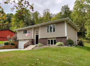 2216 Patch Cres, Red Wing, MN 55066