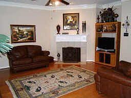 5th image of 1517 Pine Grove Ln