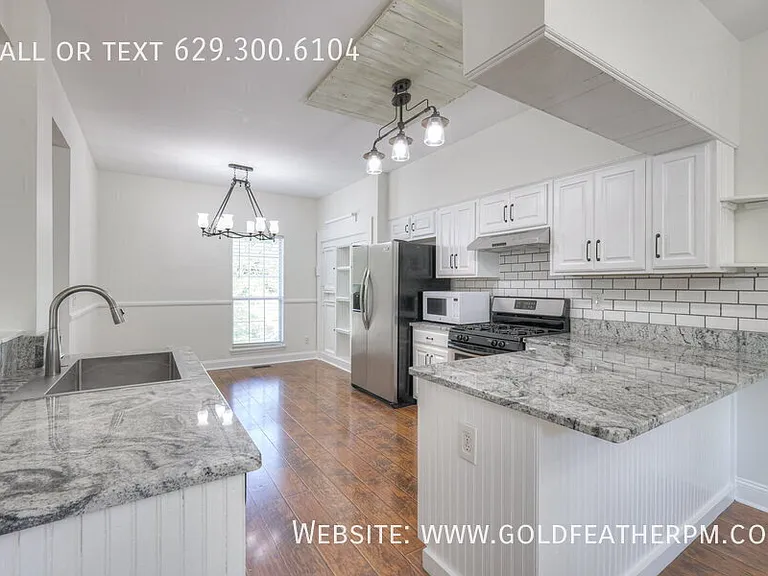 5888 Woodlands Ave — Photo 54