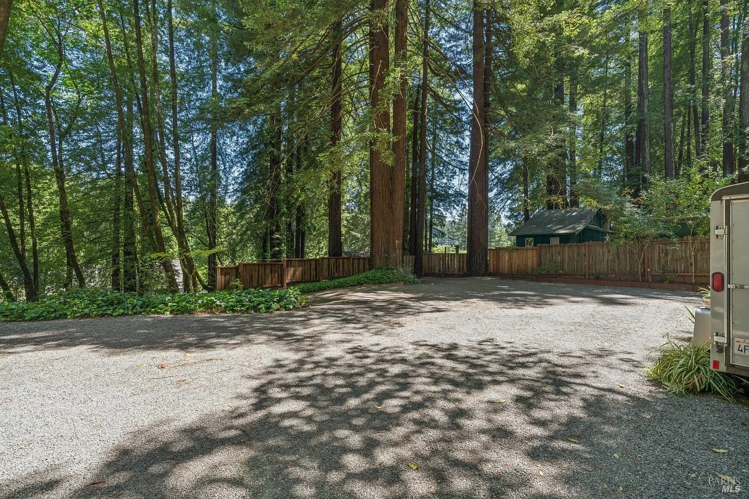 15362 - 15372 Old River Road - Photo 6