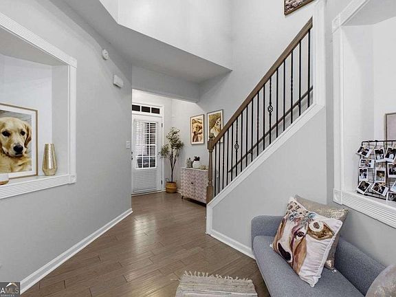 4th image of 4922 Berkeley Oak Cir