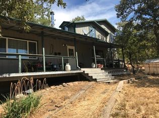 10503 E Antelope Rd, Eagle Point, OR 97524