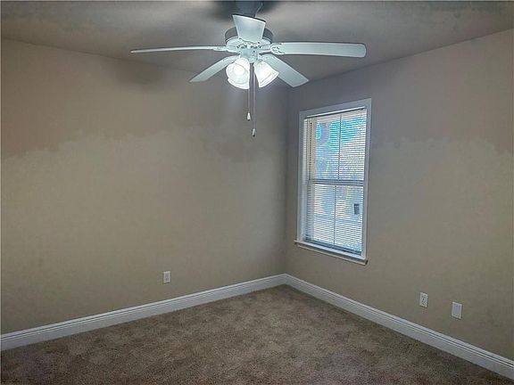 5th image of 8622 Fernwood Loop N