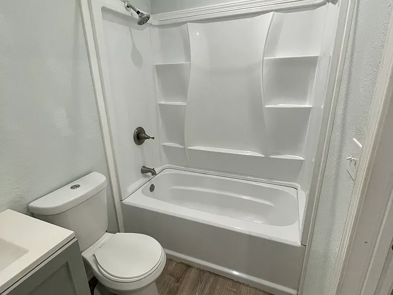 126 Deer Lake Dr #D — Photo 33