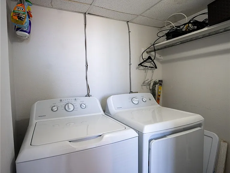 715 S Upper Broadway St #406 — Photo 9