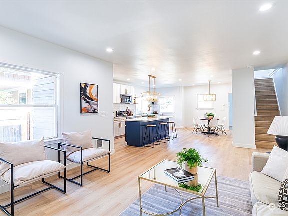 3rd image of 4317 S Park Avenue