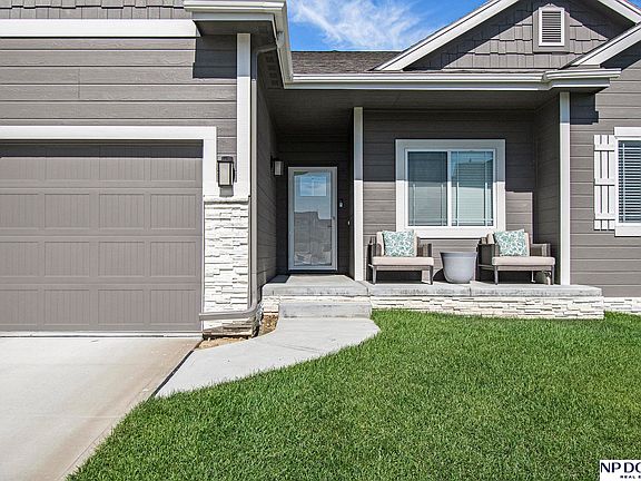 4th image of 6202 N 170th Ave