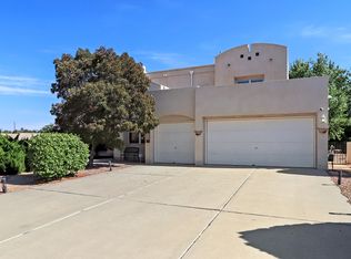11008 Pagosa Dr NW, Albuquerque, NM 87114