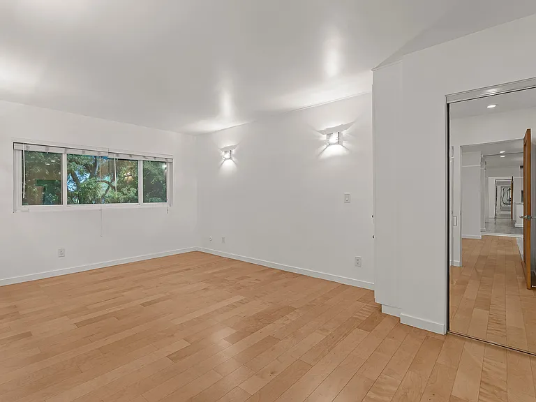 9005 Cynthia St #119 — Photo 11
